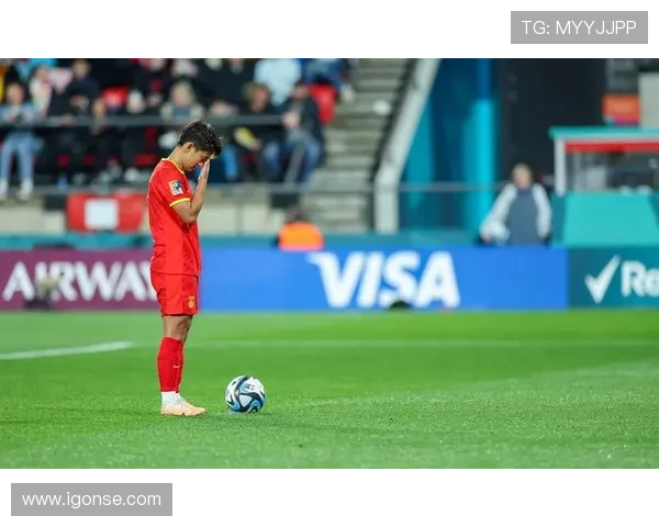 拉亚期待重返国家队首秀 为世界杯带来欢乐 拉亚期待重返国家队首秀 为世界杯带来欢乐